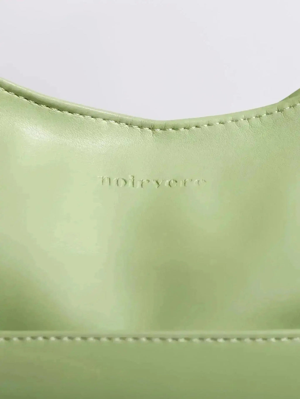 Noir Essence | Bolso de Novelle