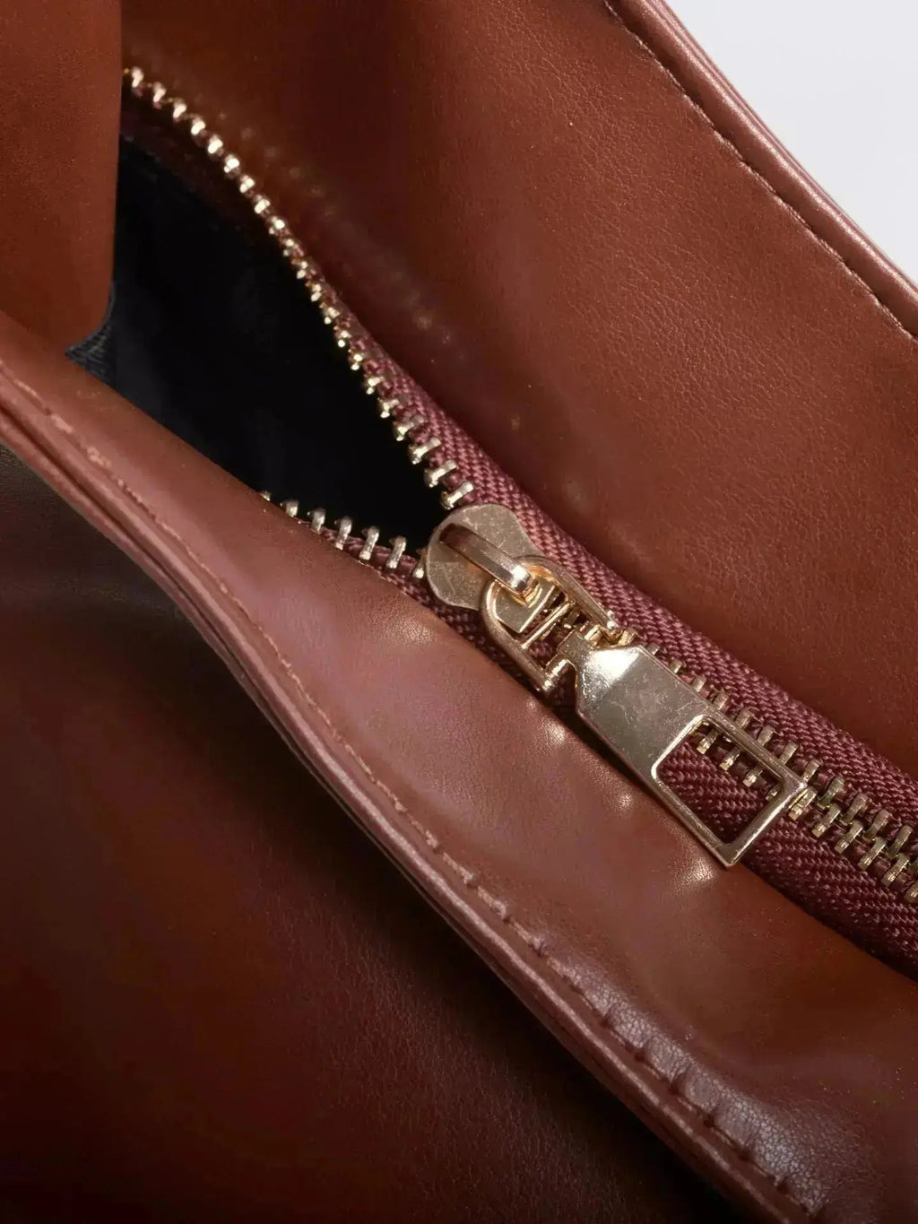 Noir Essence | Bolso de Novelle