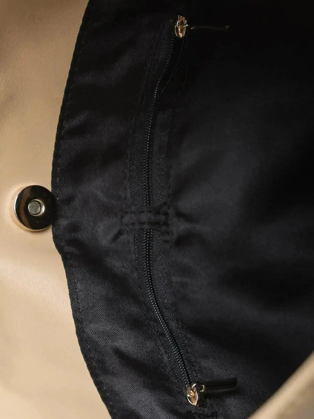 Noir Essence | Bolso de Novelle
