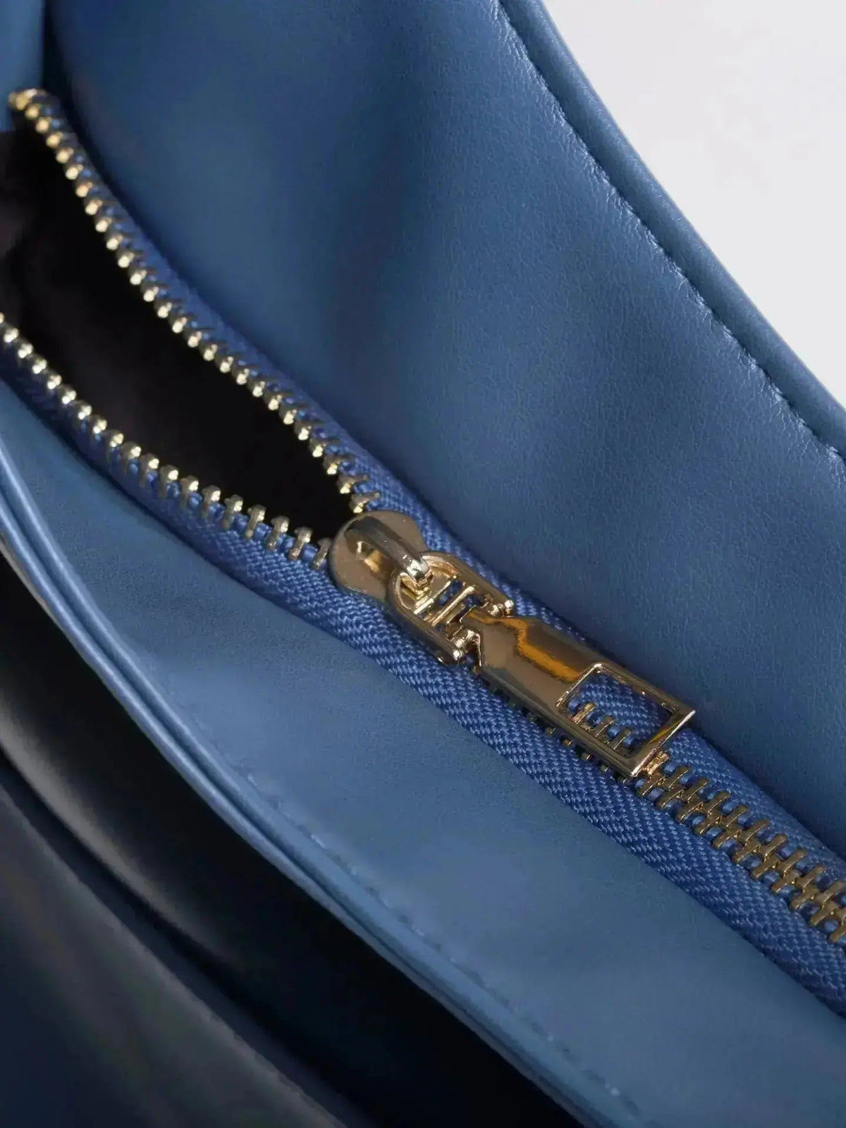 Noir Essence | Bolso de Novelle