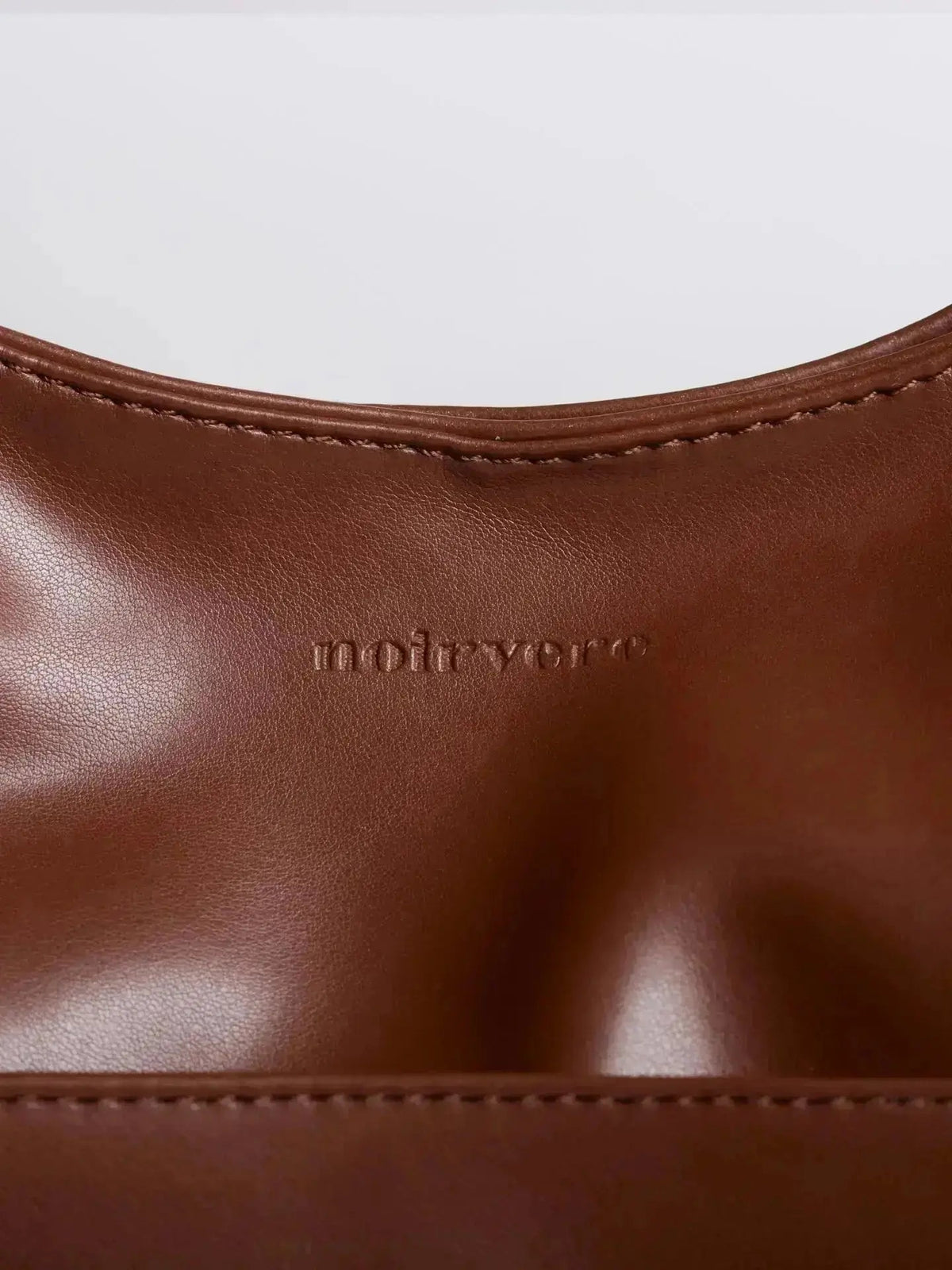 Noir Essence | Bolso de Novelle