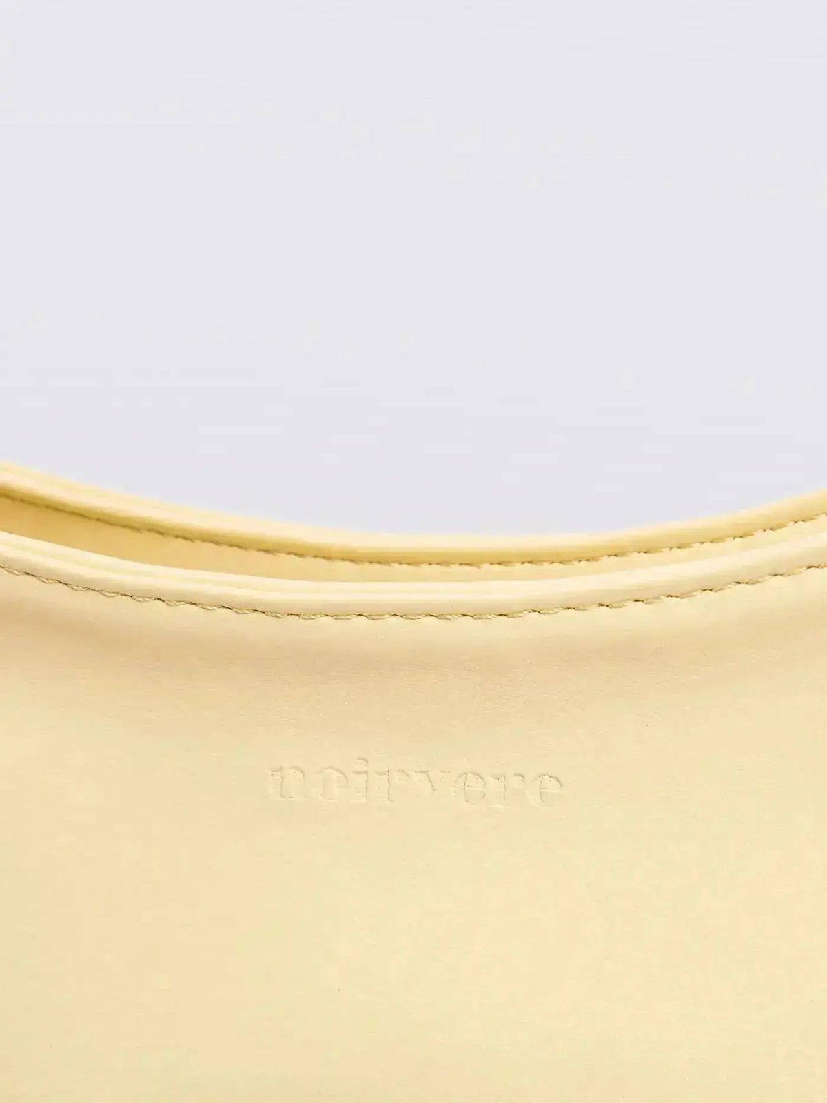 Noir Essence | Bolso de Novelle